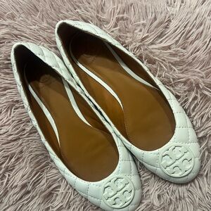 Tory Burch Ivory Quilted Flats